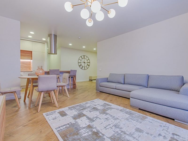 Bear Homes works to make your custom home be the one of your dreams in comfort and style! custom homes for Kenosha County, custom and semi-custom kenosha homes, semi-custom and custom home builders in Kenosha County