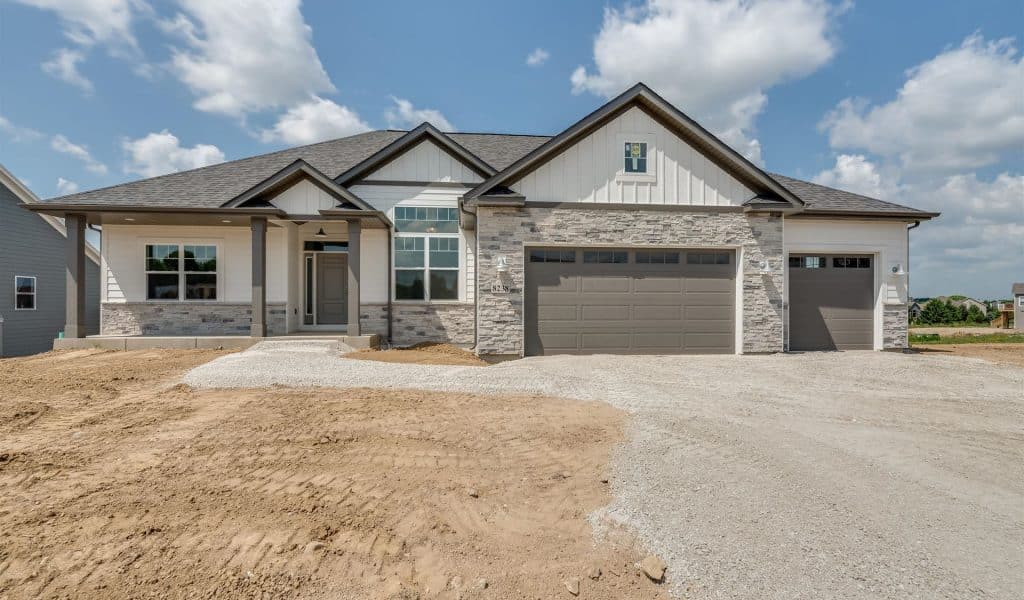 8238 Ridgeway Ct Lt.15, Pleasant Prairie, WI 53158