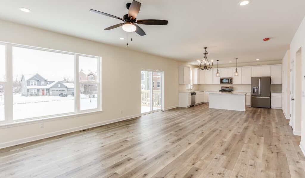 7885 Williamsburg Ct, Bristol, WI 53104