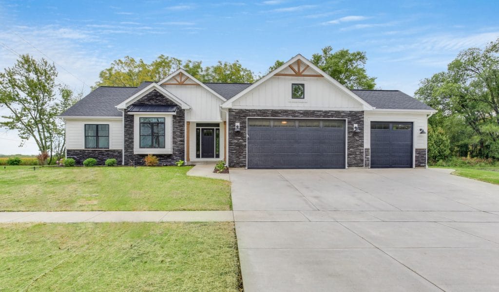 25605 77th St Lt12, Salem, WI 53168