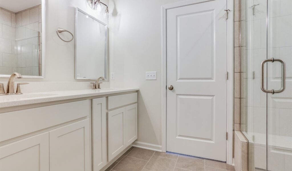 2808 21st St A, Kenosha, WI 53144