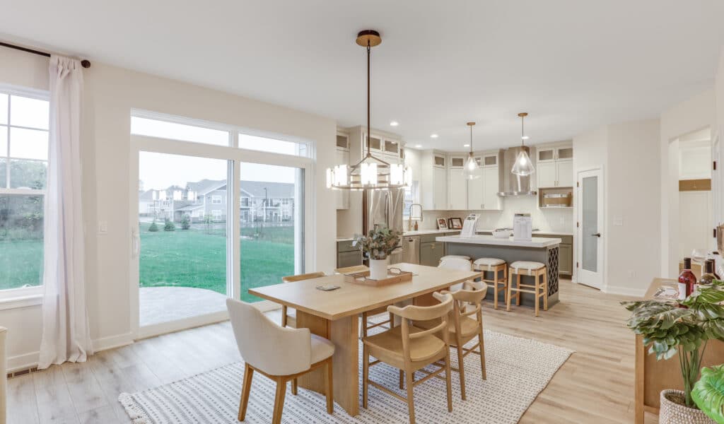 9110 Creekside Cir, Pleasant Prairie, WI 53158