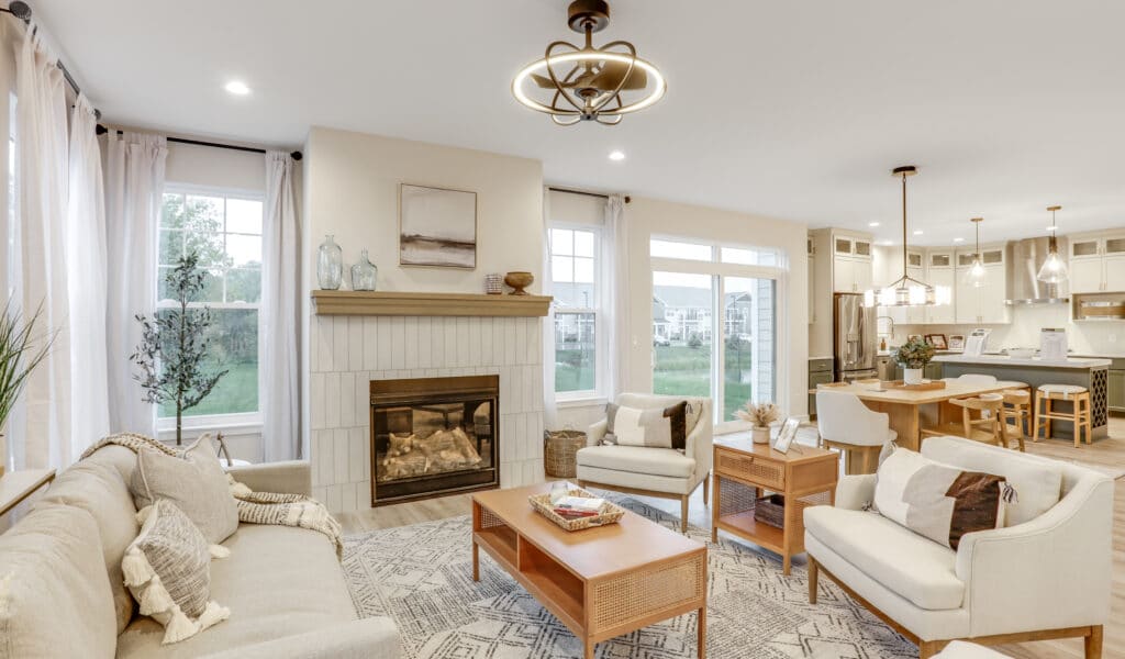 9110 Creekside Cir, Pleasant Prairie, WI 53158
