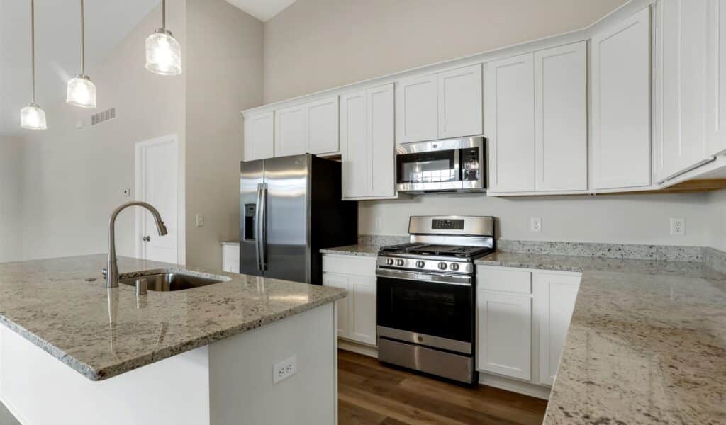 2808 21st St B, Kenosha, WI 53144