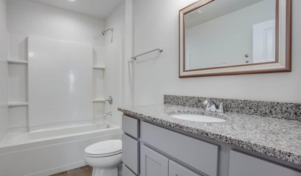 4107 35th Ave Lt42, Kenosha, WI 53144